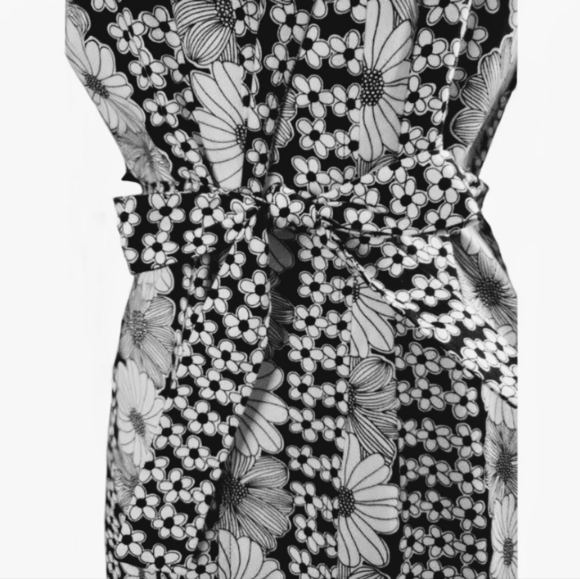 Vintage Trench Coat by Bandolino Dress - Picture 4 of 4